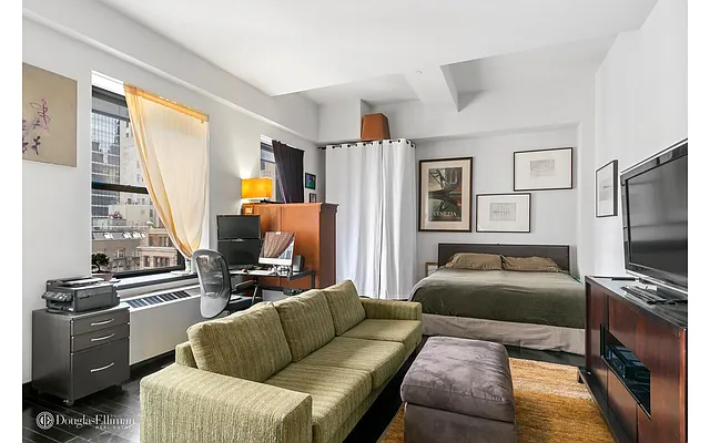 Sold by Douglas Elliman | media 10
