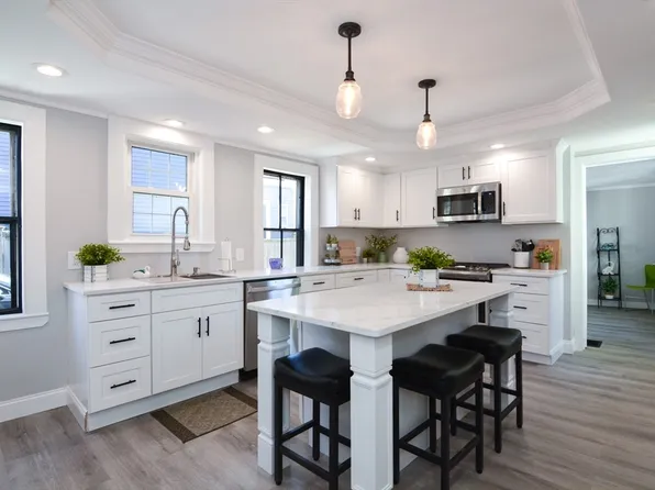 149 Federal St, Salem, MA 01970