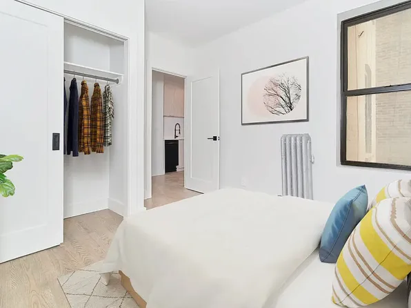 200 2nd Avenue image 3 of 4