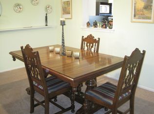 582 Edison Dr, East Windsor, NJ 08520