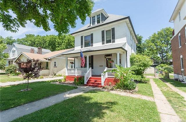 1st image of 7451 Flora Ave