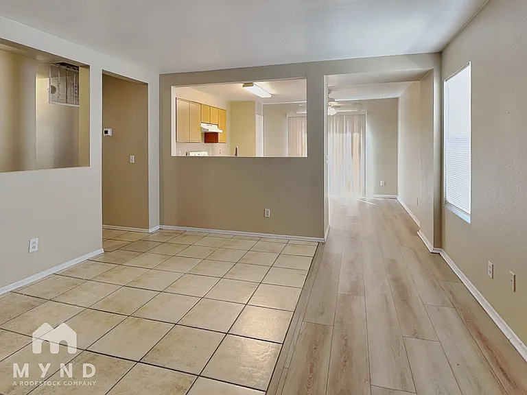 11791 W Aster Dr — Photo 6