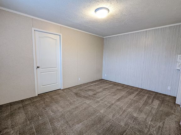 5th image of 164 Washington St #164