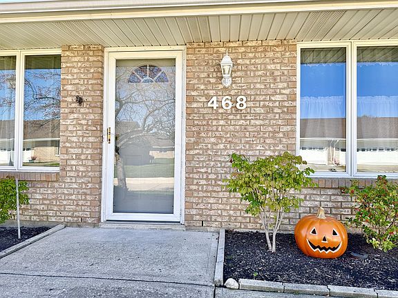 4th image of 468 Patricia Dr