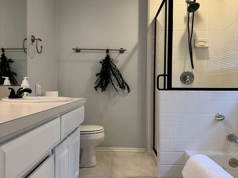 1908 Franklin Dr — Photo 27