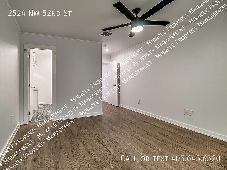 2524 NW 52nd St — Photo 42