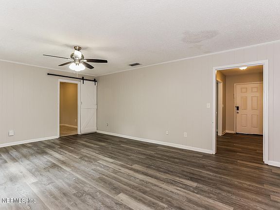 4th image of 3164 GREEN ARBOR Place