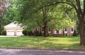 1st image of 7811 Antiopi St