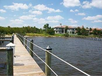 1st image of 801 SW Bay Pointe Cir