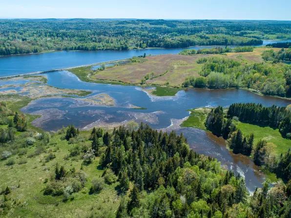 80 Holmes Way, East Machias, ME 04630