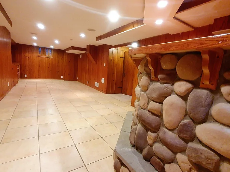 3520 Zinran Ave S — Photo 19