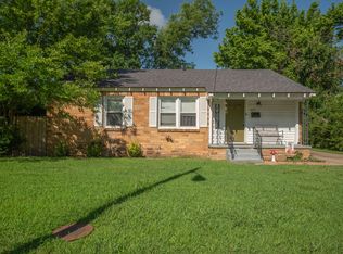 425 D St NW, Miami, OK 74354