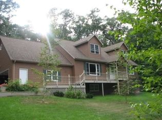 E9415 Wildflower Dr, Reedsburg, WI 53959