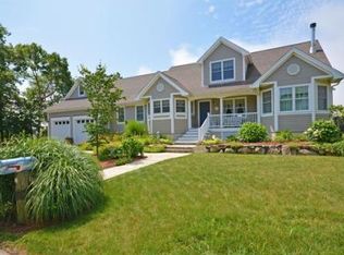 14 Weeden Pl, Fairhaven, MA 02719