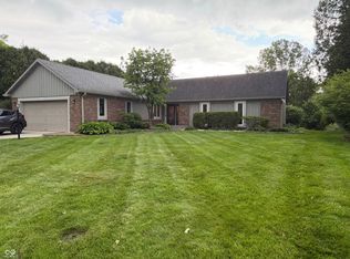 10011 Harbour Pines Ct, Indianapolis, IN 46256