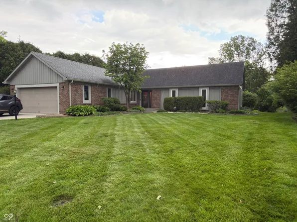 10011 Harbour Pines Ct, Indianapolis, IN 46256