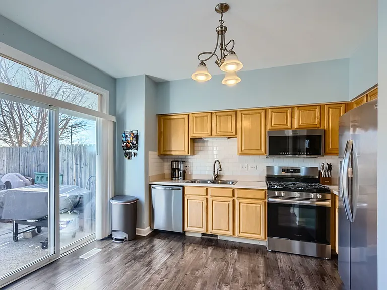 2606 Stowe Ct — Photo 5