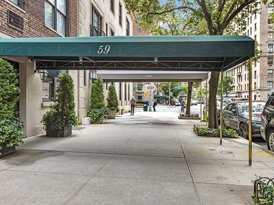 59 E 72nd St SUITE 1A, New York, NY, 10021