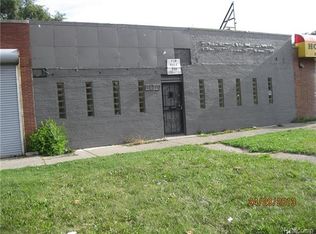 11210 Morang Dr, Detroit, MI 48224