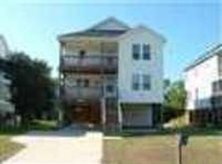 604 W Walker St, Kill Devil Hills, NC 27948