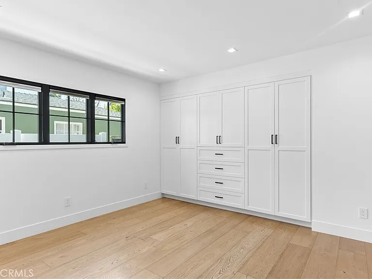 4627 Ethel Ave — Photo 12