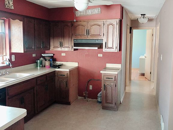 4th image of 9417 S Major Ave