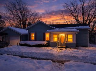 14 Center St, Manchester, NY 14504