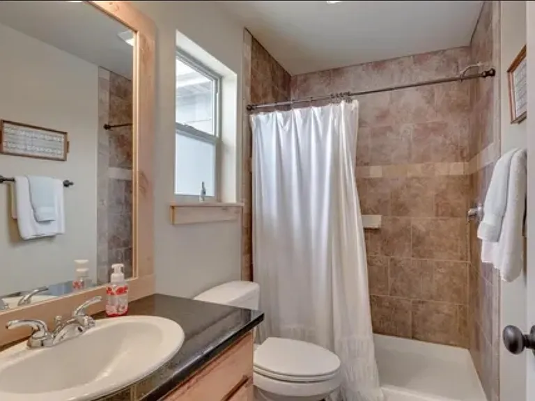 35 Talon Way #B — Photo 6