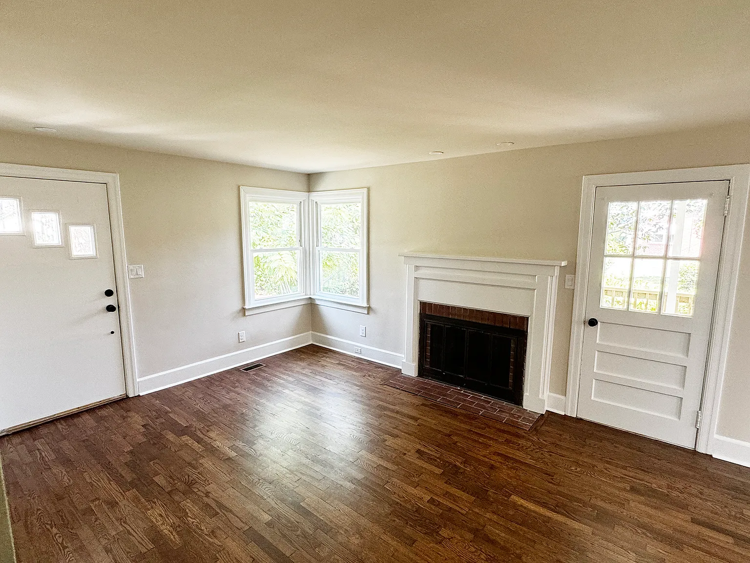 4110 Park Avenue - 1 — Photo 2
