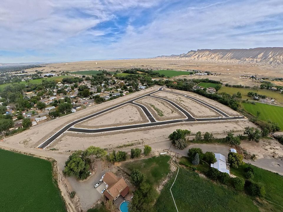 1st image of 644 Wild Horse Dr