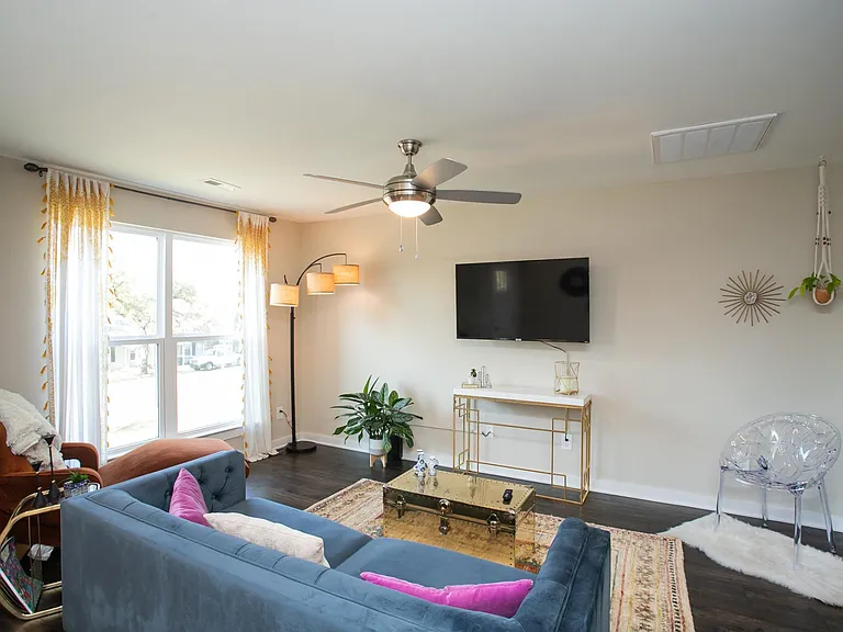 302B Ensley Ave — Photo 5