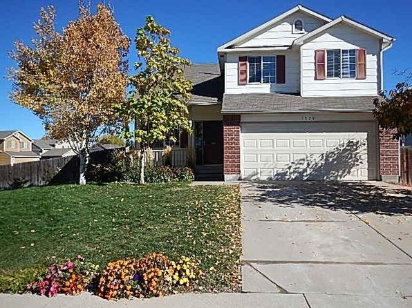 1520 Pinewood Ct, Longmont, CO 80504