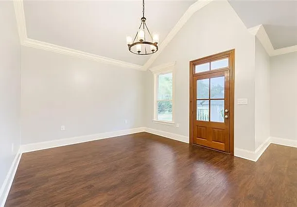 3410 Lowerline St — Photo 6