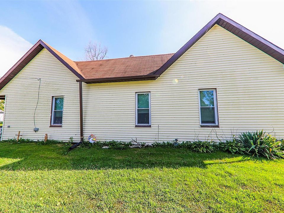 101 S State St, Sorento, IL 62086 MLS 23051635 Zillow