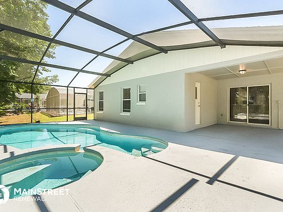 4th image of 1555 Oak Hill Trl