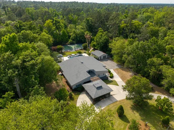 2202 Dogwood Dr, Valdosta, GA 31602