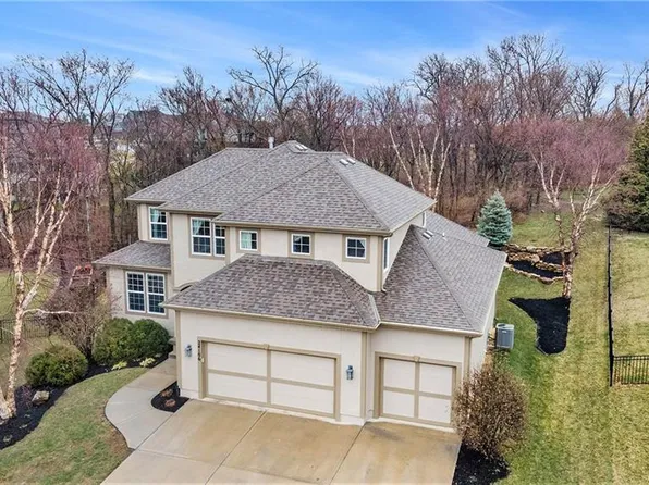 24106 W 123rd Ter, Olathe, KS 66061