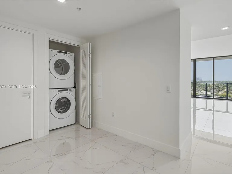1170 E Hallandale Bch #904 — Photo 2