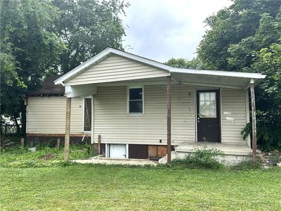 8 1/2 Apple St, Uniontown, PA, 15401