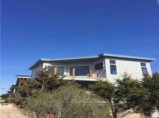 7 Pond Road, Westhampton Beach, NY 11978