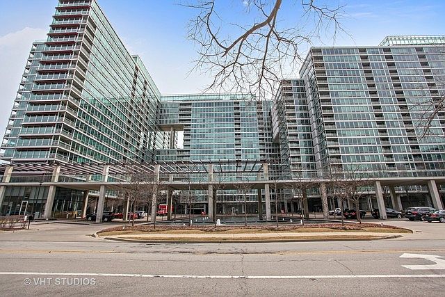 1st image of 9715 Woods Dr Unit 508