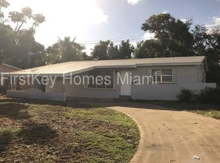 7150 SW 15th St, Hollywood, FL 33023