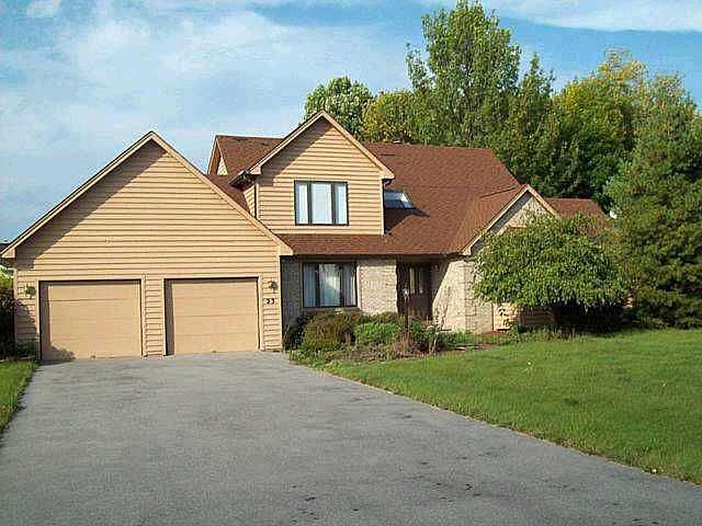 1st image of 23 Alden Glen Dr