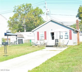 30059 Regent Rd, Wickliffe, OH, 44092