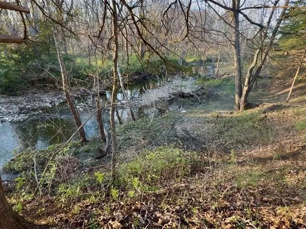 4512 Pawnee Rd, Wellsville, KS 66092