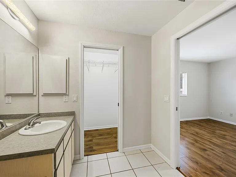 2260 Mistleto Ln — Photo 20