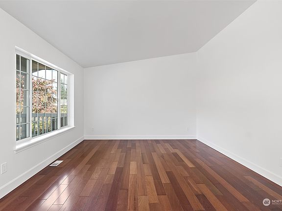 5th image of 1614 19th Avenue Ct