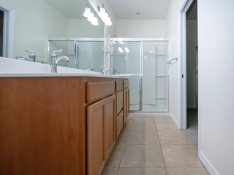 3720 82nd Avenue Cir E #102 — Photo 32