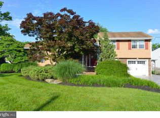 20 Hickory Rd, Woodbury, NJ 08096