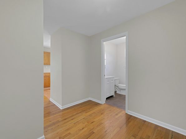 65 E New St APT 2